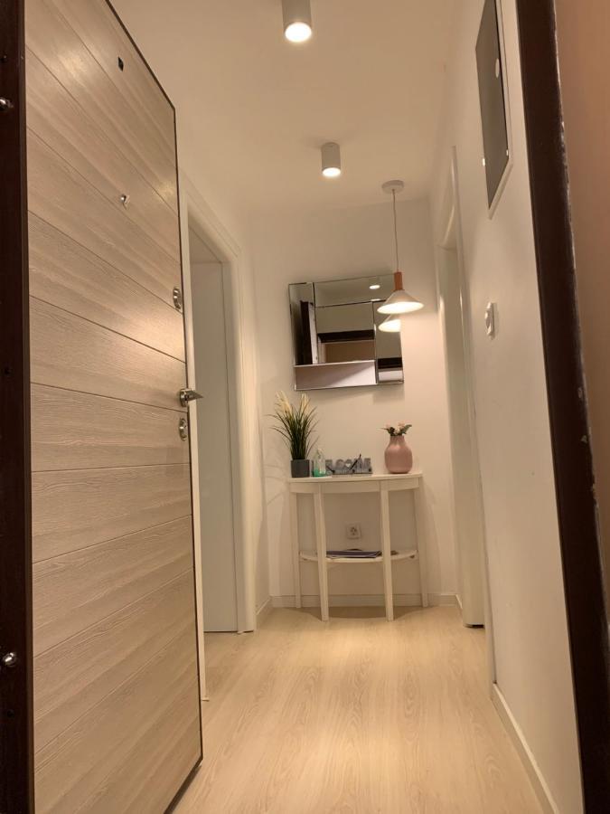 Gray Apartments ストルミツァ エクステリア 写真