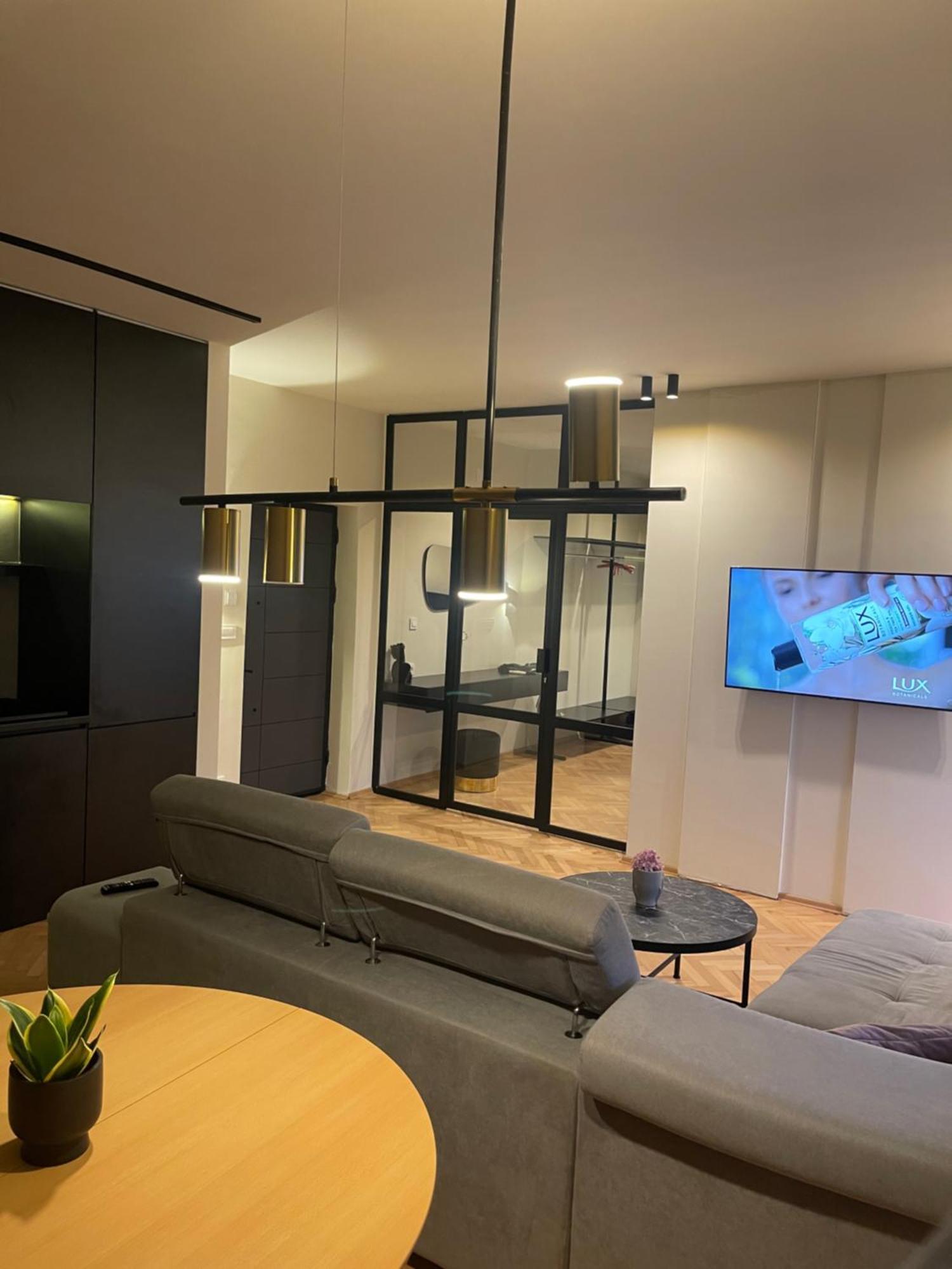 Gray Apartments ストルミツァ エクステリア 写真